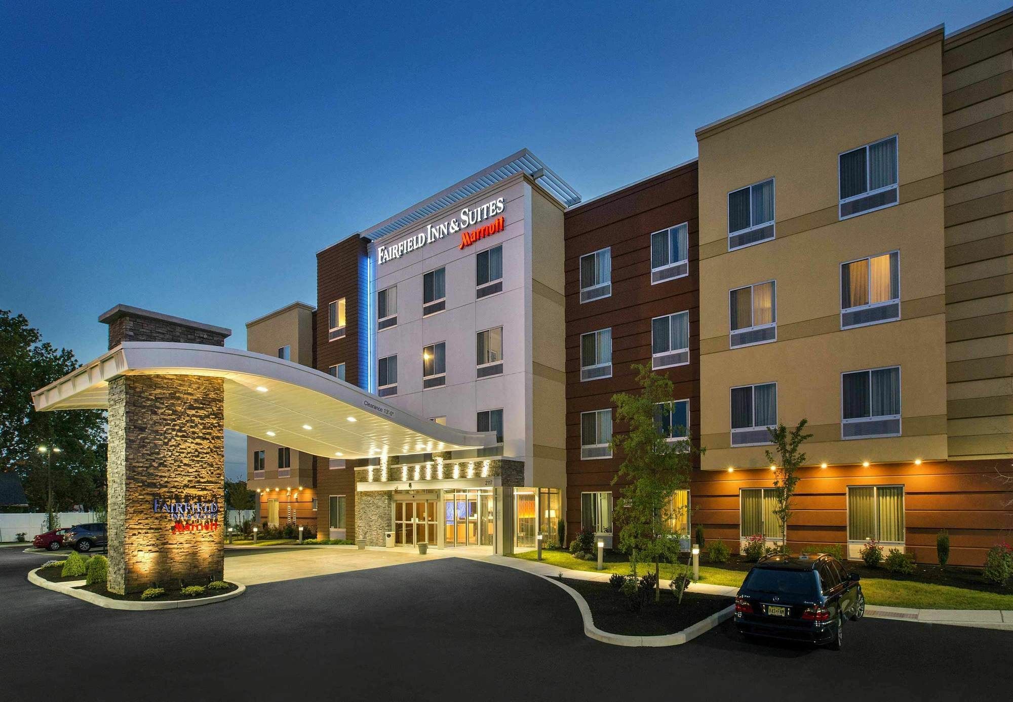 Fairfield Inn & Suites By Marriott New Castle Wilmington Exterior photo